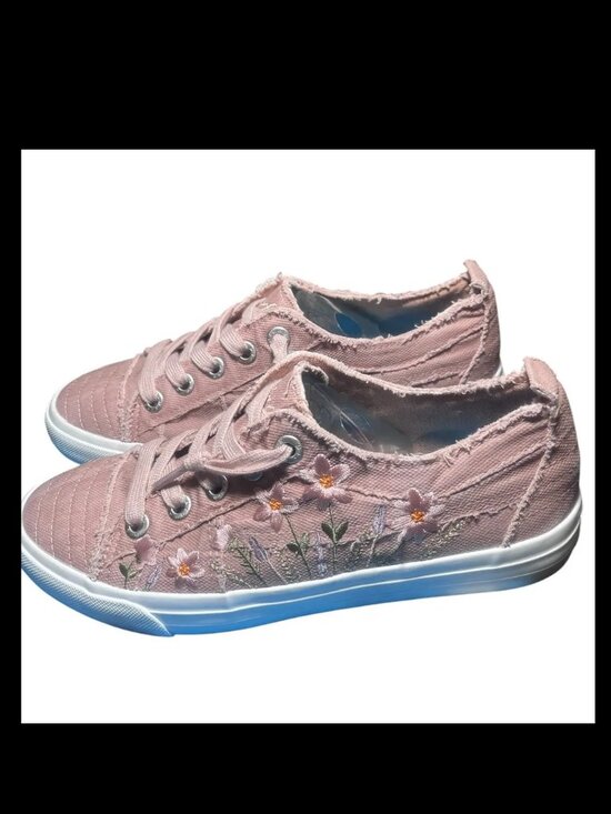 Blowfish Malibu Shoes - Blowfish Malibu Women's Sadie-Sun Sneakers in a pink floral embroidered 7.5